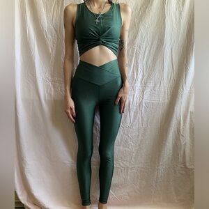 Offline by Aerie green workout set size S